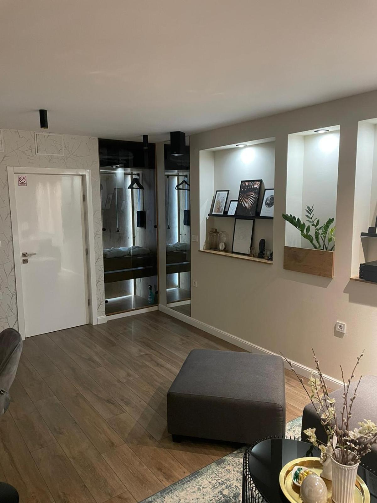 Apartman My Story โอซีเยก ภายนอก รูปภาพ